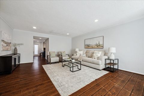 Tiny photo for 6462 Burgoyne Road Rd, Houston, TX 77057 (MLS # 60178878)