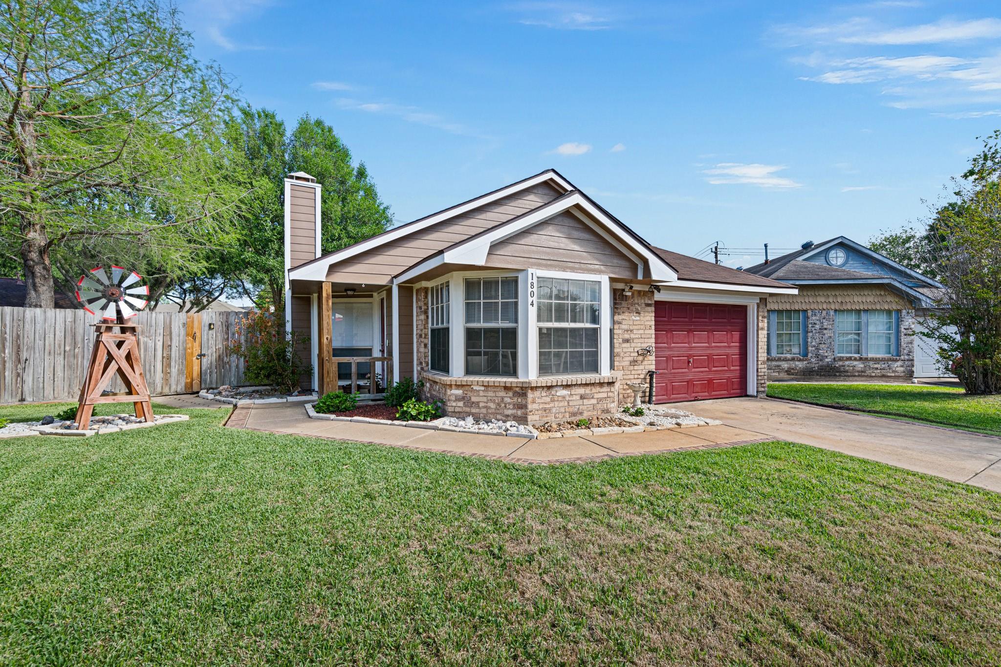 1804 Spruce Drive