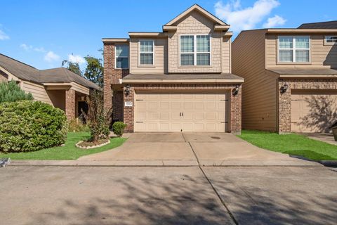 Photo of 11112 Panther Court, Houston, TX 77099 (MLS # 76826454)
