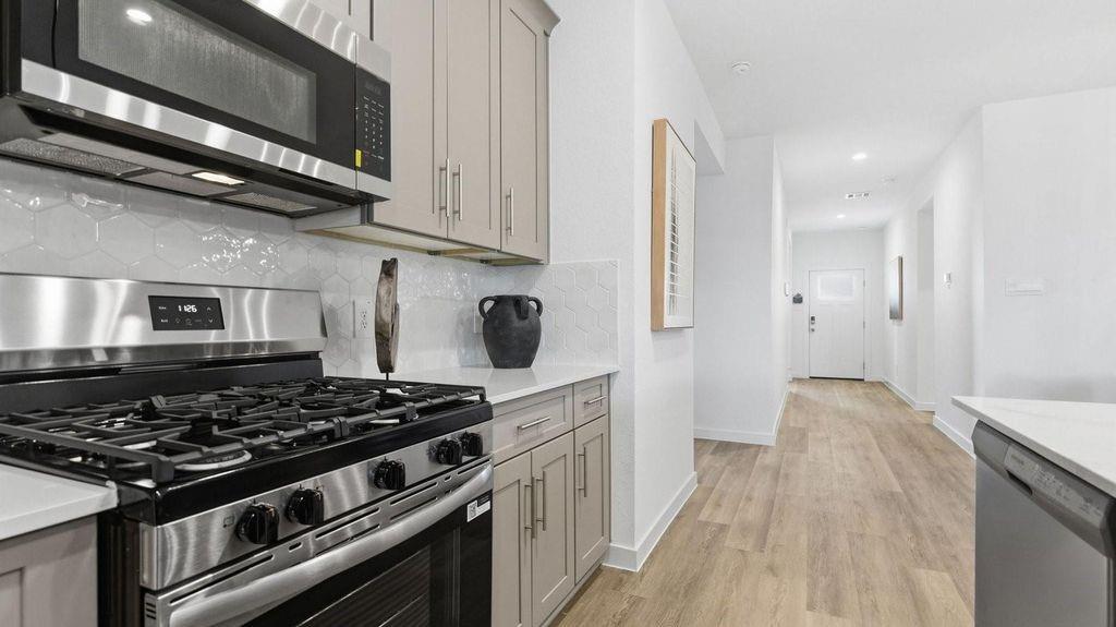 14323 Lido Shine Lane