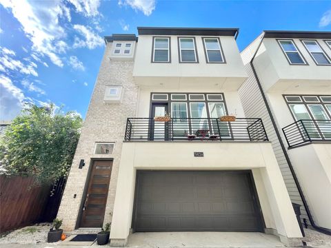 Photo of 5813 Petty Street #A, Houston, TX 77007 (MLS # 49371314)