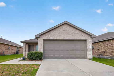 Homes For Rent - 5411 Wyndham Ridge Lane<br/> Spring, TX 77373