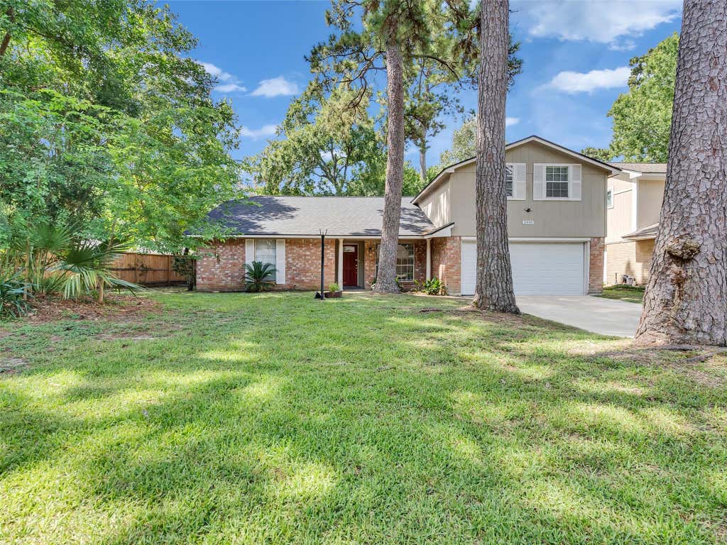 Photo of 2030 Lone Rock Drive, Houston, TX 77339 (MLS # 80513040)