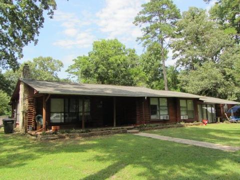 Photo of 1368 Fish Hatchery Road, Huntsville, TX 77320 (MLS # 8525006) Photo of 1368 Fish Hatchery Road, Huntsville, TX 77320 (MLS # 8525006)