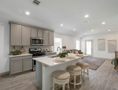 Photo of 6811 Telford Hollow Trail, Richmond, TX 77407 (MLS # 98113693)