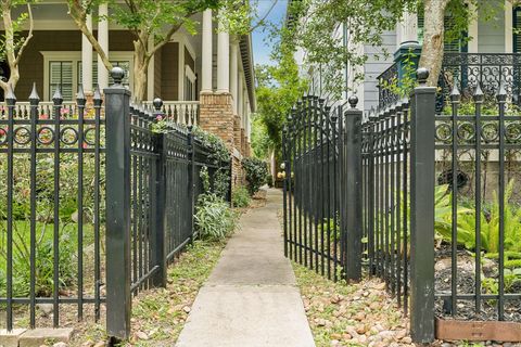 Photo of 1536 Rutland Street, Houston, TX 77008 (MLS # 39809974)