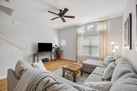 Tiny photo for 8715 Meadowcroft Drive #1102, Houston, TX 77063 (MLS # 13417347)