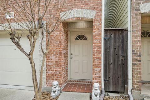 Tiny photo for 8715 Meadowcroft Drive #1102, Houston, TX 77063 (MLS # 13417347)
