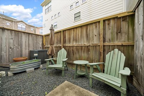 Tiny photo for 8715 Meadowcroft Drive #1102, Houston, TX 77063 (MLS # 13417347)