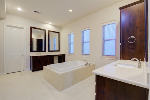 Photo of 9627 Fannin Station W, Houston, TX 77045 (MLS # 90465107)
