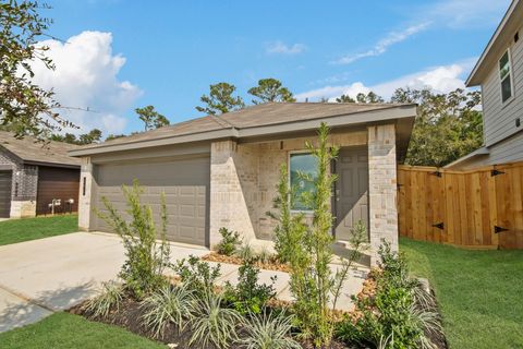 Photo of 590 Belle Springs Lane, Conroe, TX 77301 (MLS # 30324493)
