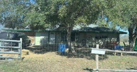 Photo of 2644 Pieper Road, Beeville, TX 78102 (MLS # 10534412)