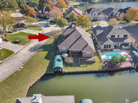 Photo of 11068 First Light Lgt, Montgomery, TX 77356 (MLS # 68828817)