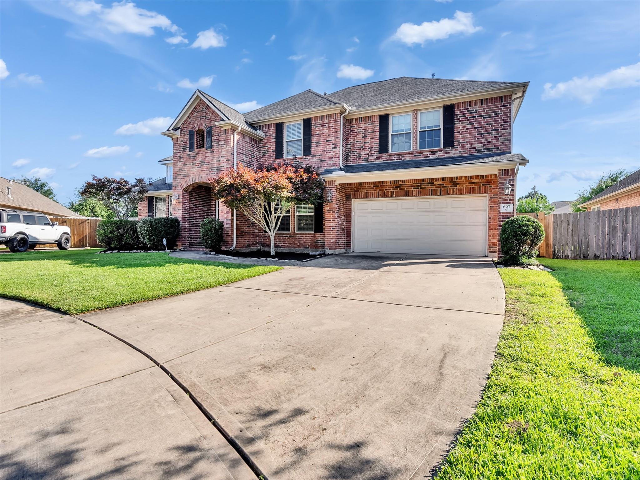607 Ivory Stone Lane