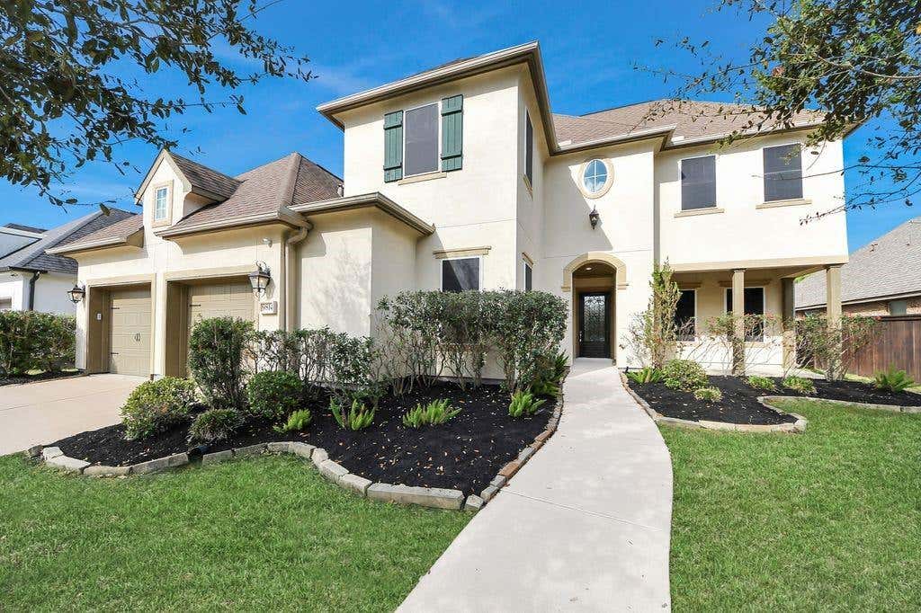 Photo of 9814 Carver Drive, Rosharon, TX 77583 (MLS # 23033387)