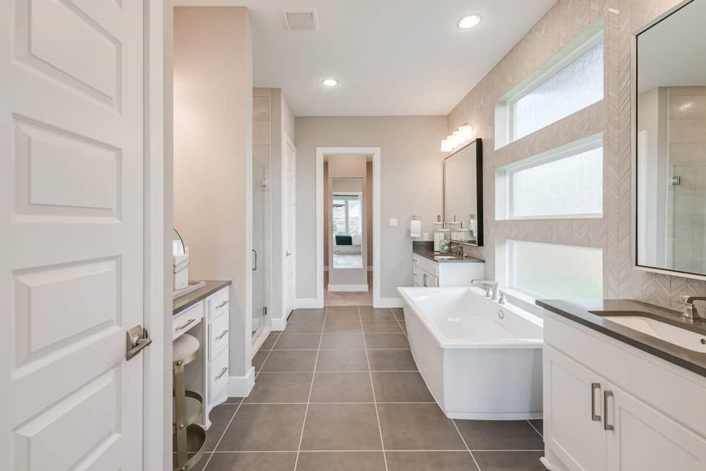 9414 Blue Blossom Trace