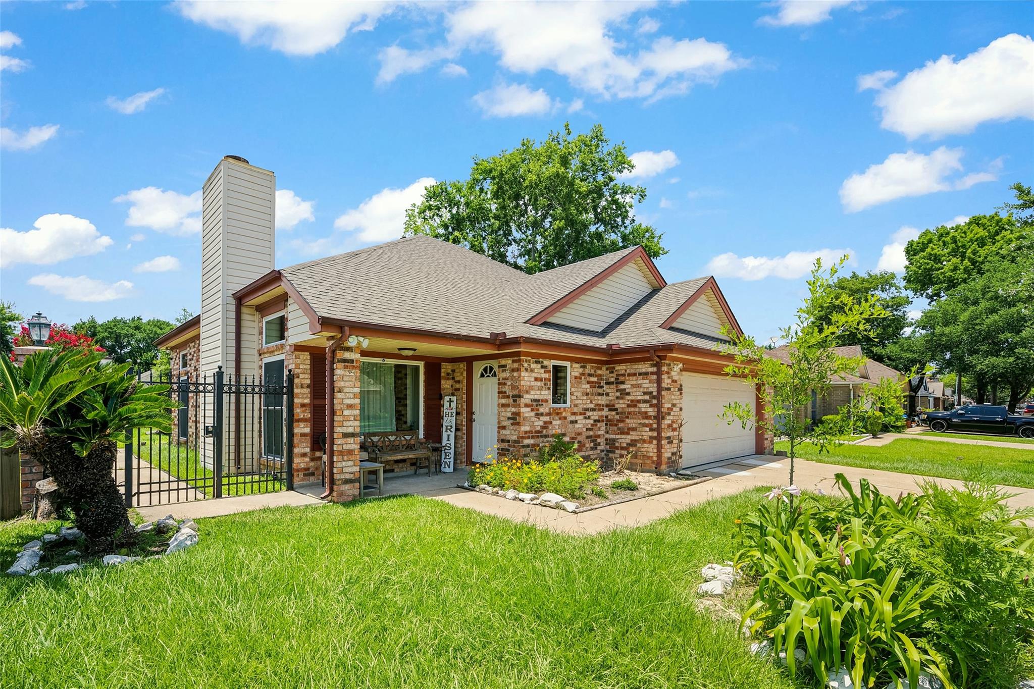 7415 Cavesson Drive