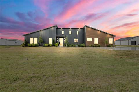 Homes For Sale - 5119 Sophie Slanksy Way<br/> Sealy, TX 77474