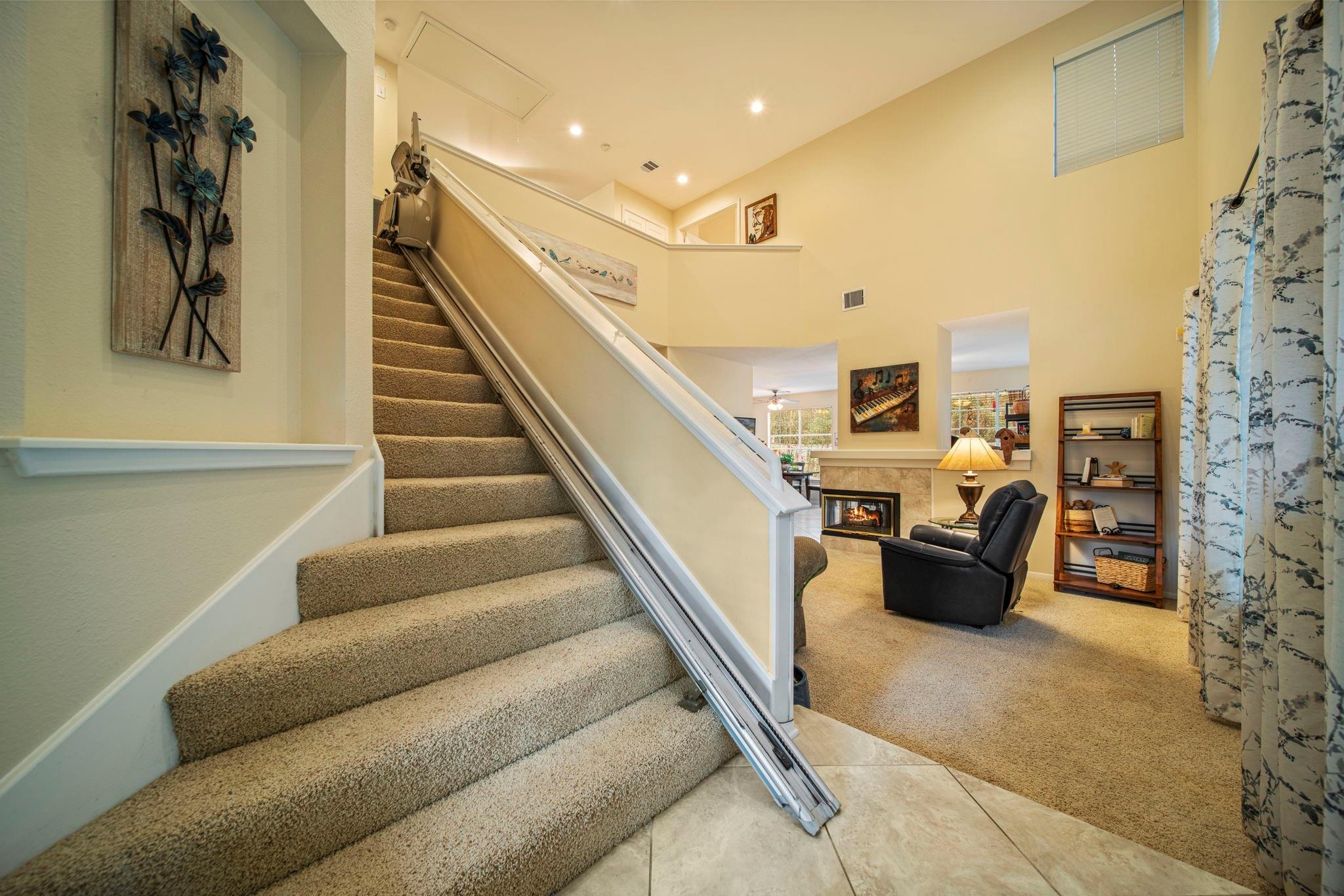 74 E Lakeridge Drive