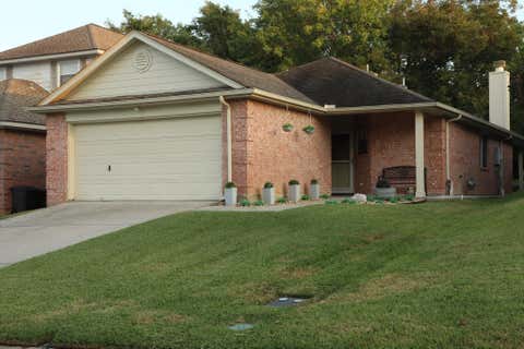 Photo of 117 Harbour Town Circle, Conroe, TX 77356 (MLS # 47507792)