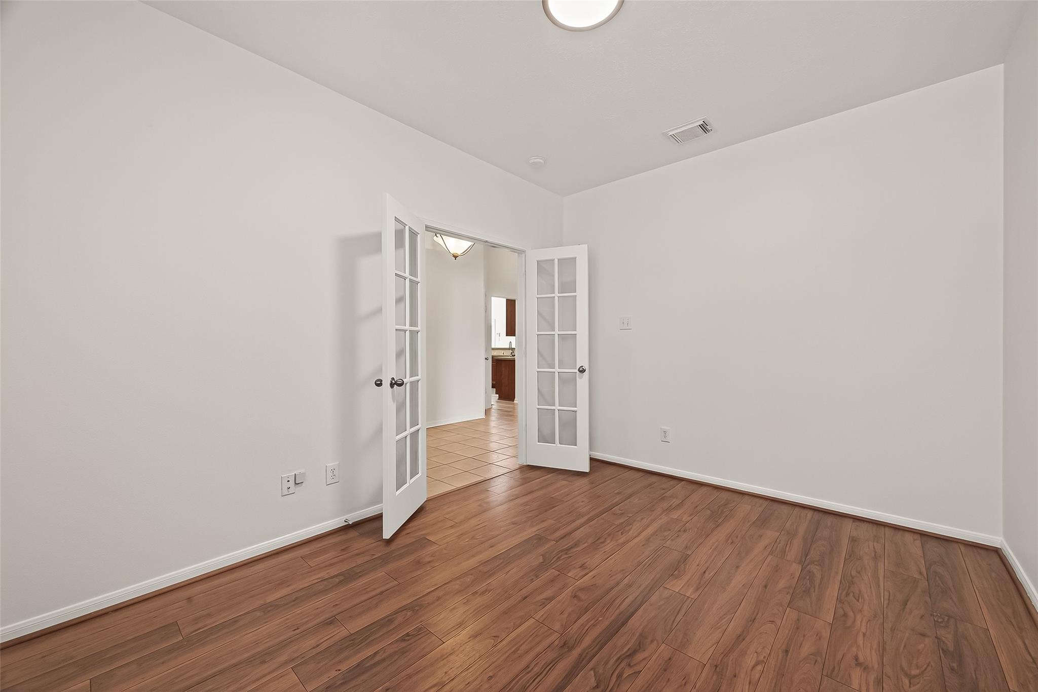 1608 Spring Glen Lane