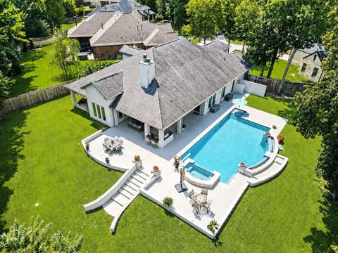 Homes For Sale - 4787 W Fork Boulevard<br/> Conroe, TX 77304