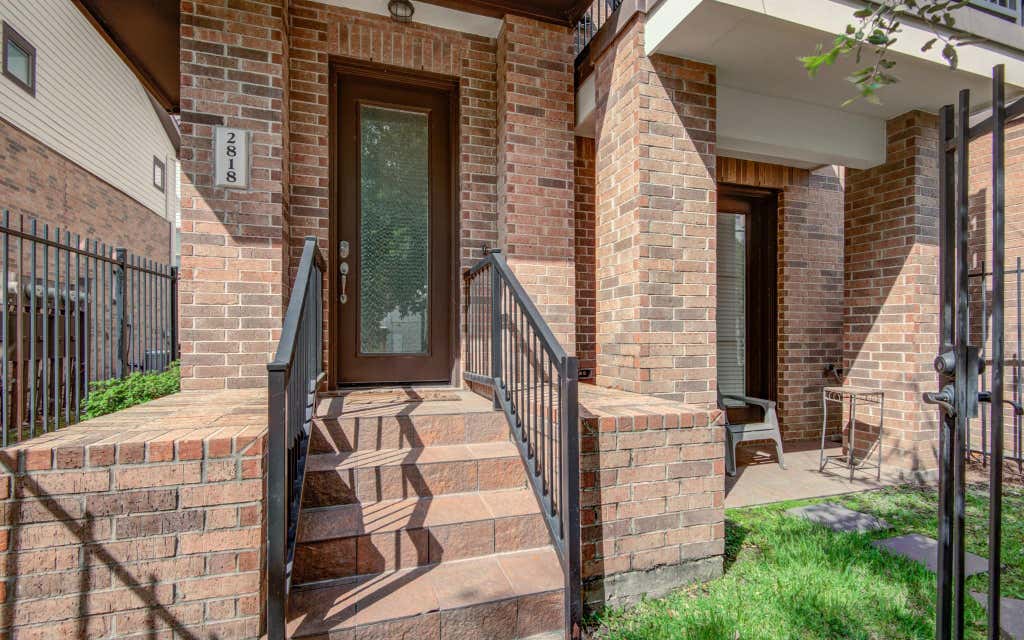 Photo of 2818 Polk Street, Houston, TX 77003 (MLS # 50551647)