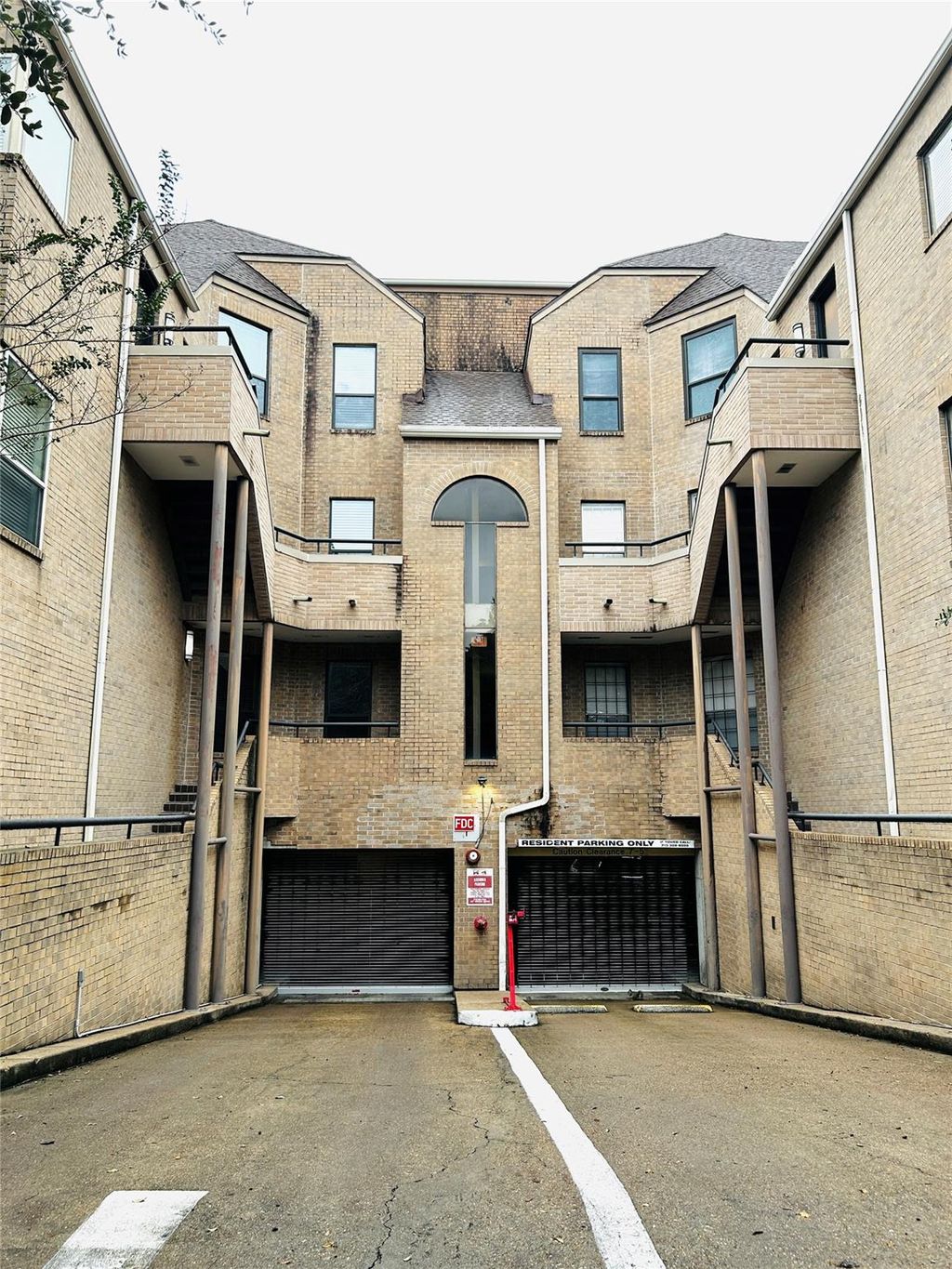 Photo of 5200 Weslayan Street #311, Houston, TX 77005 (MLS # 7973648)