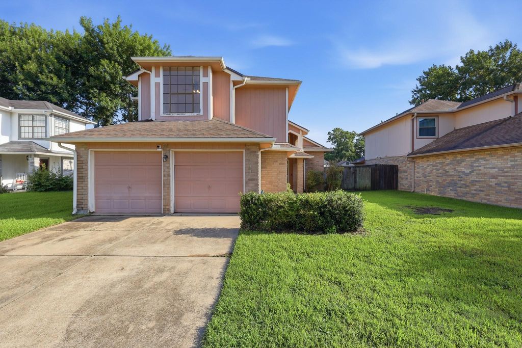 Photo of 810 Derby Lane, Missouri City, TX 77489 (MLS # 9790828)