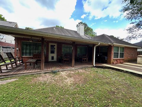 Tiny photo for 5317 Shady Maple Drive, Houston, TX 77339 (MLS # 94229201)