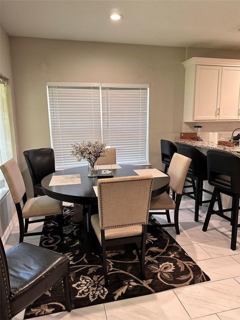 Tiny photo for 5317 Shady Maple Drive, Houston, TX 77339 (MLS # 94229201)