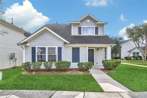 Photo of 11940 Chanteloup Drive, Houston, TX 77047 (MLS # 77254683)