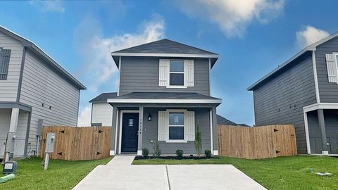 Photo of 13146 Turret Bend Way, Willis, TX 77378 (MLS # 56237008)