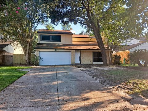 Photo of 3206 River Valley Drive, Houston, TX 77339 (MLS # 91356538)