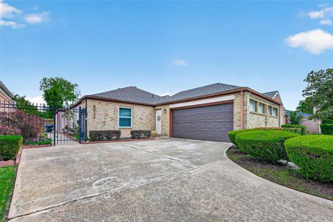 Photo of 4022 Heathersage Drive, Houston, TX 77084 (MLS # 51695937)