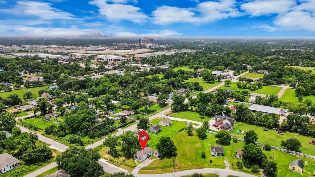 Photo of 7003 Darien Street, Houston, TX 77028 (MLS # 94214108)