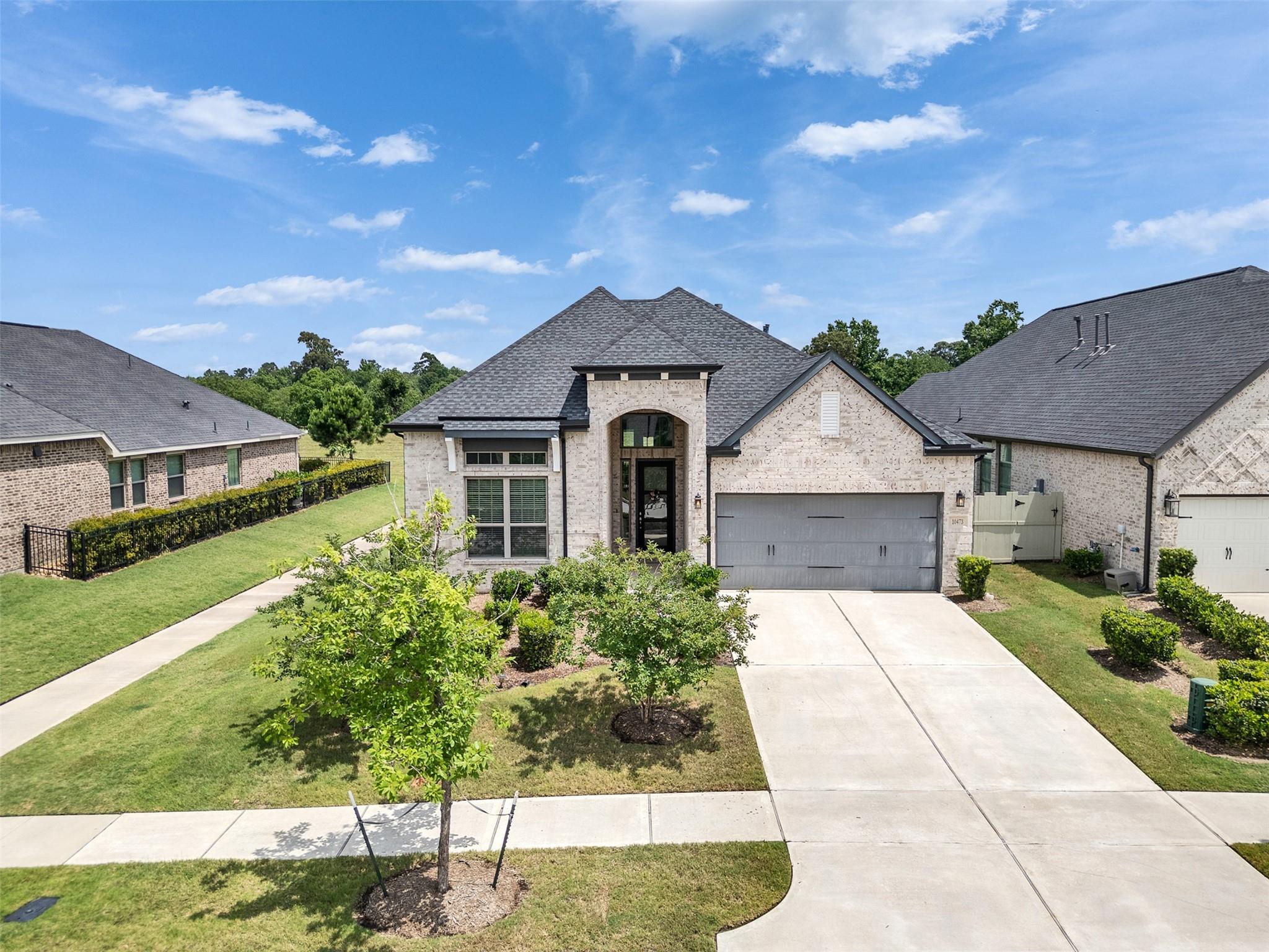 10473 Eastern Bluestar Drive