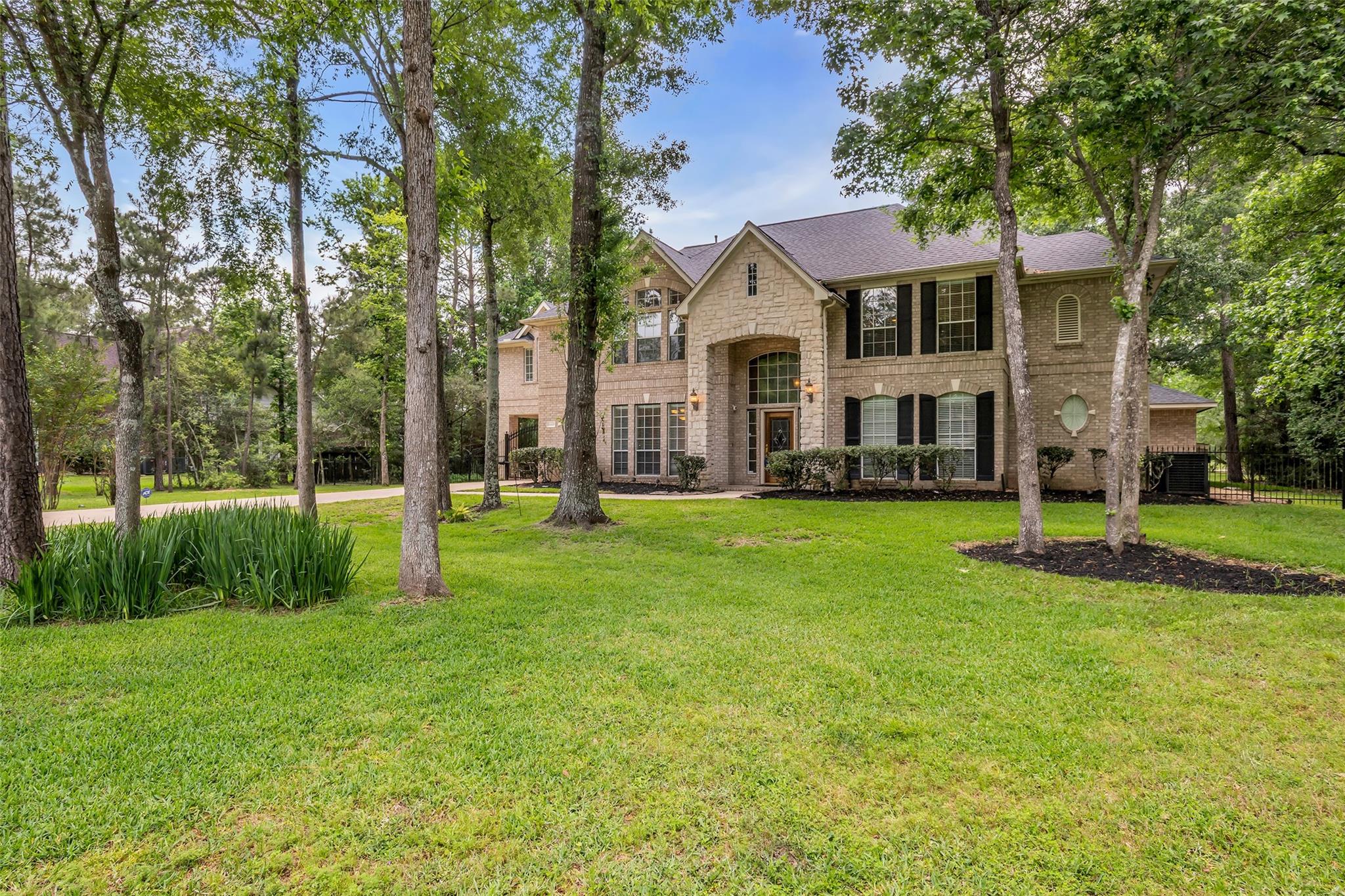 10419 Clubhouse Circle