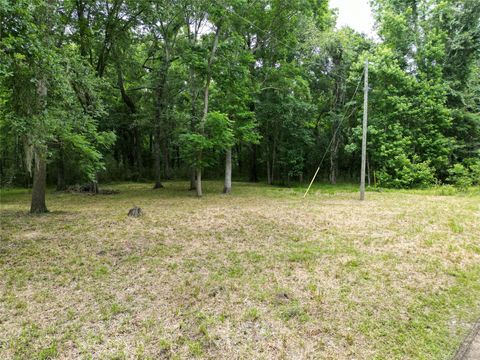 Photo of 0 Miller/ Lakeview Dr, Cleveland, TX 77327 (MLS # 91720173)