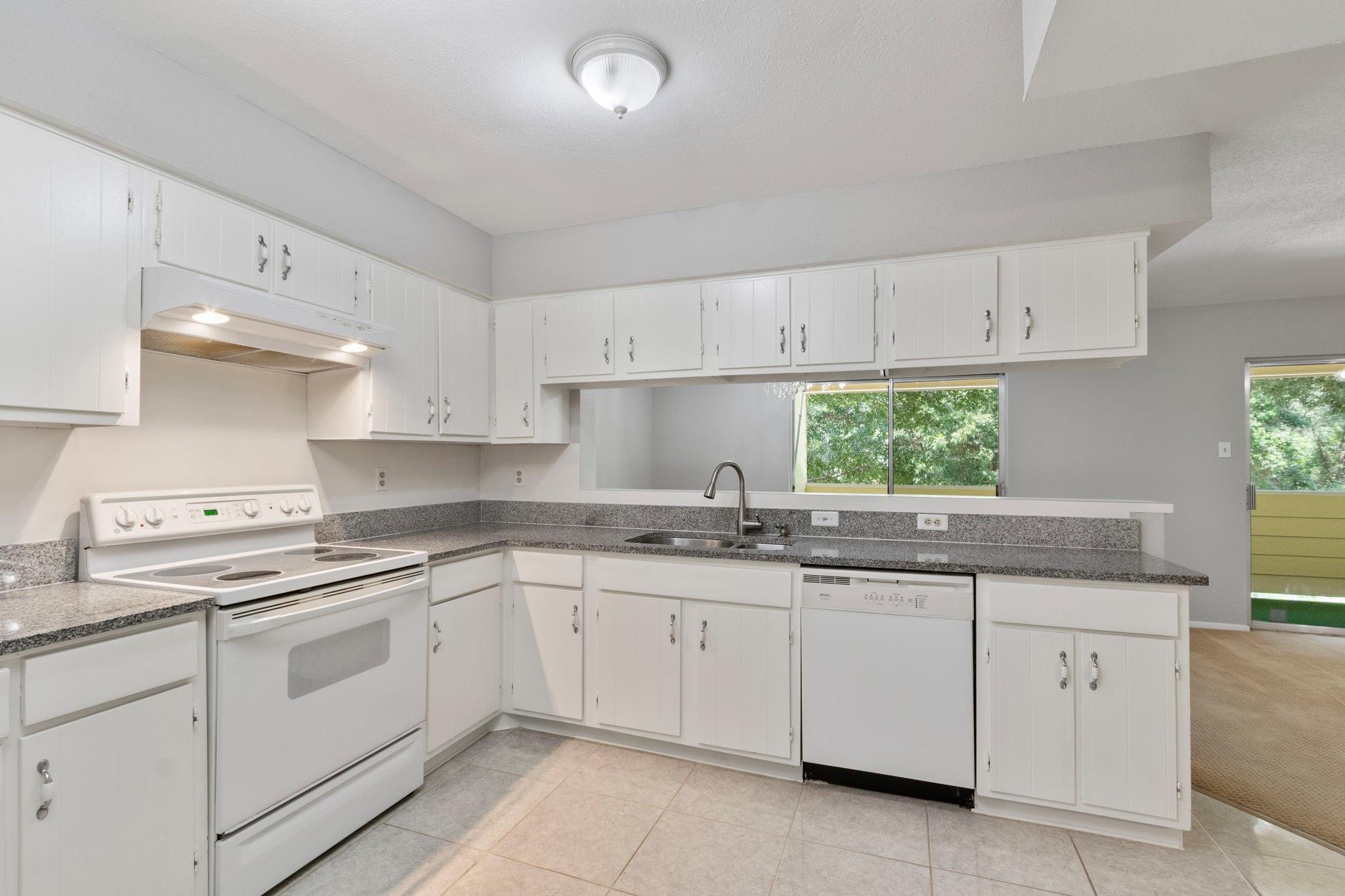 14515 Wunderlich Drive 704