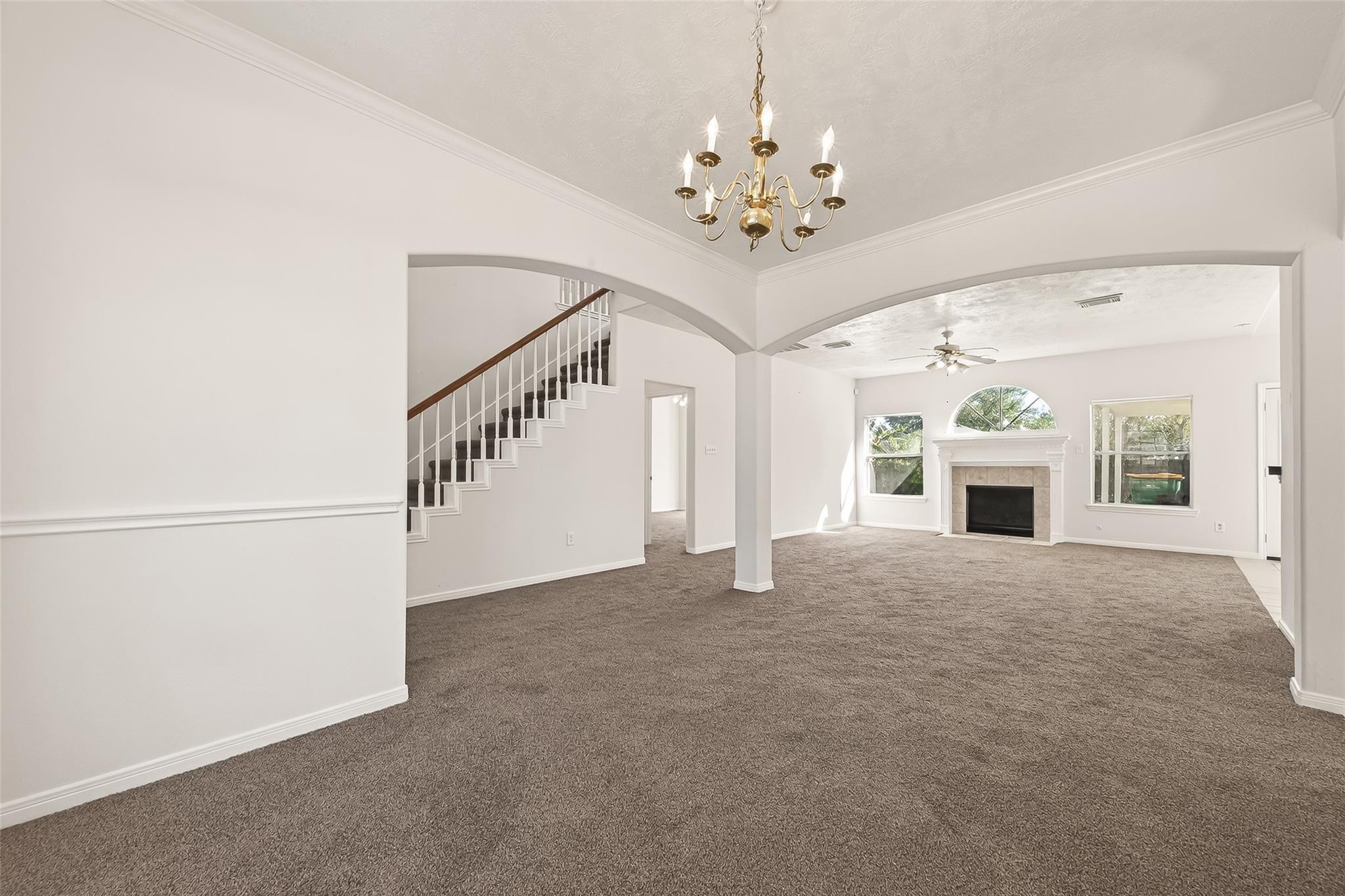3811 Stableridge Drive