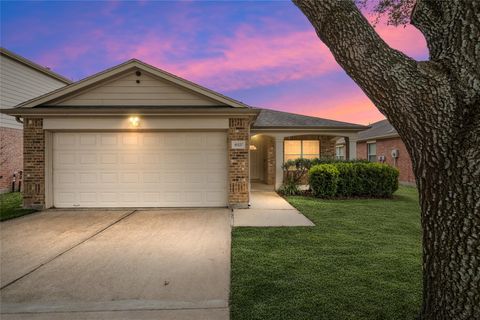 Photo of 16527 Aberdeen Green Drive, Houston, TX 77095 (MLS # 96538389)