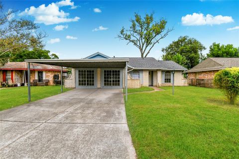 Photo of 7210 Lumber Jack Drive, Houston, TX 77040 (MLS # 41531081)