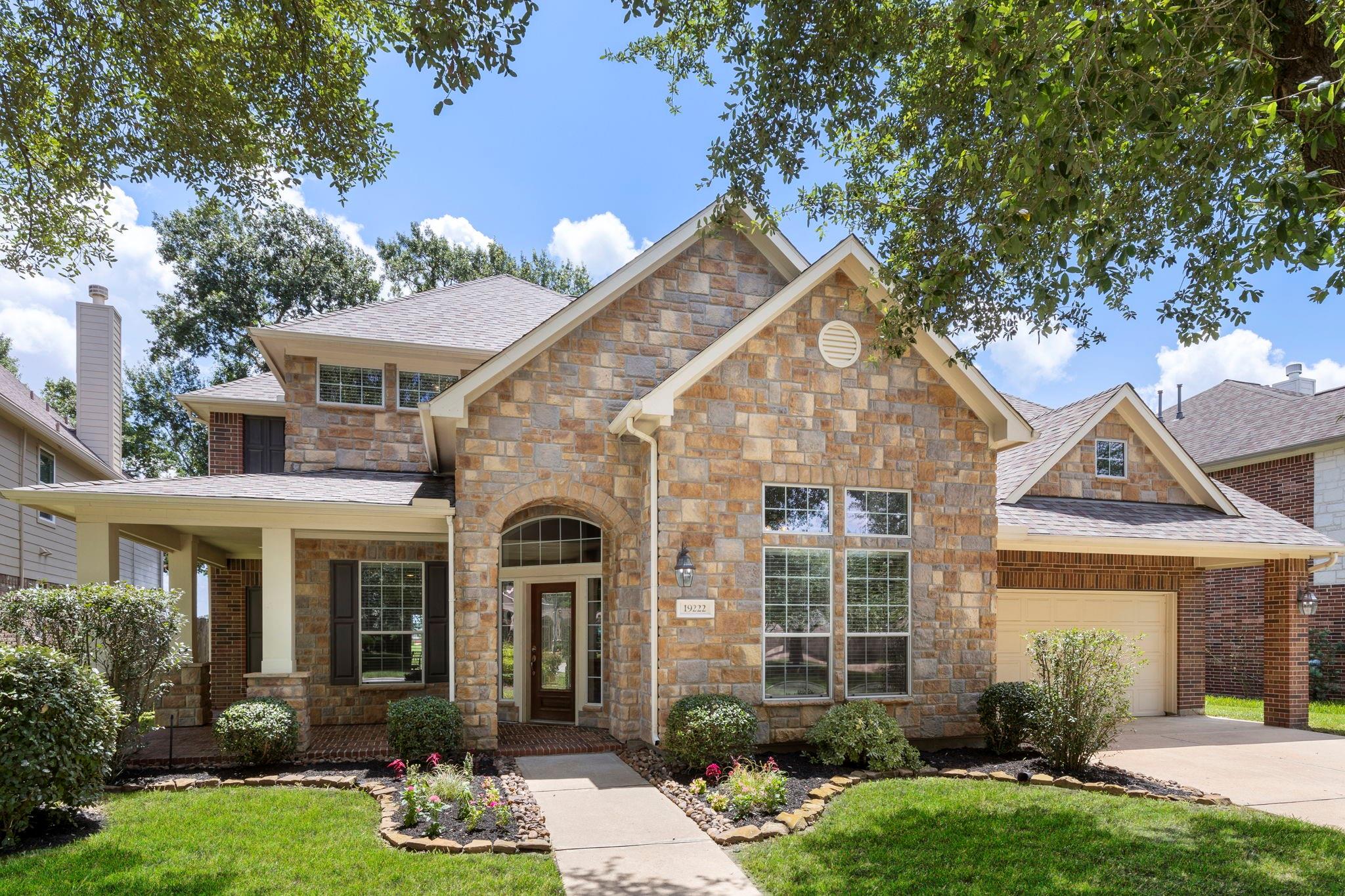 19222 Senterra Lakes Boulevard