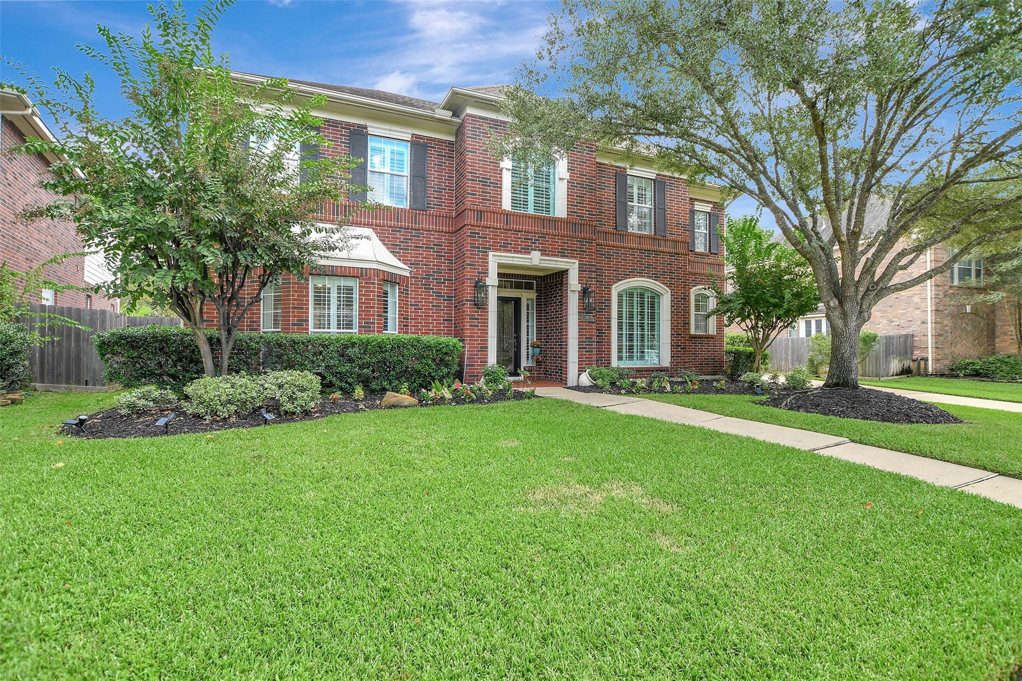 15918 Lake Loop Drive