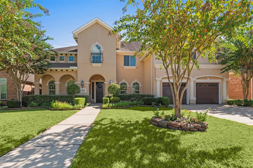 Photo of 3108 S Cotswold Manor Drive, Houston, TX 77339 (MLS # 47770229)