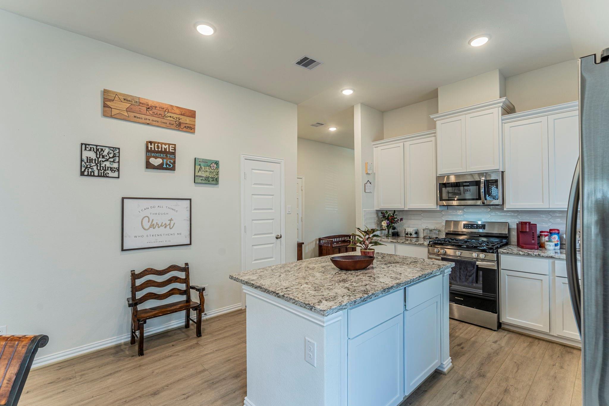 32410 Willow Hollow Way