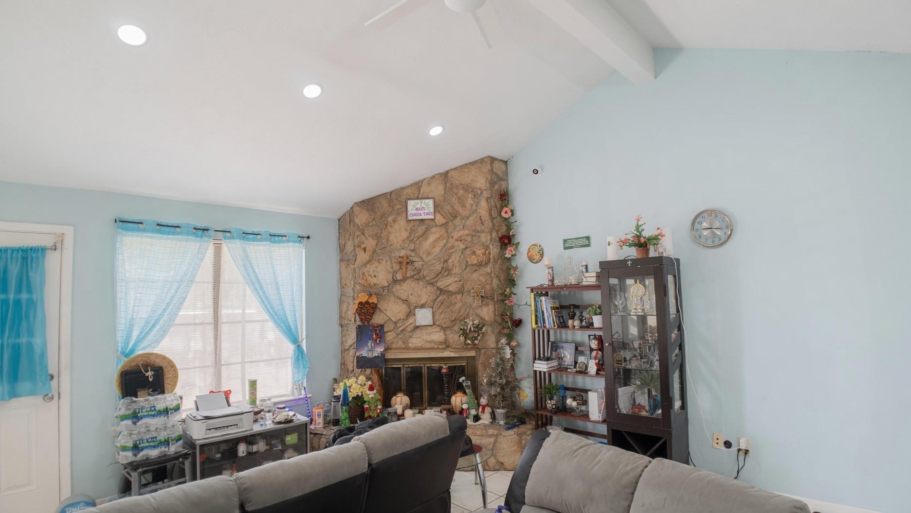 10315 Hollow Canyon Court