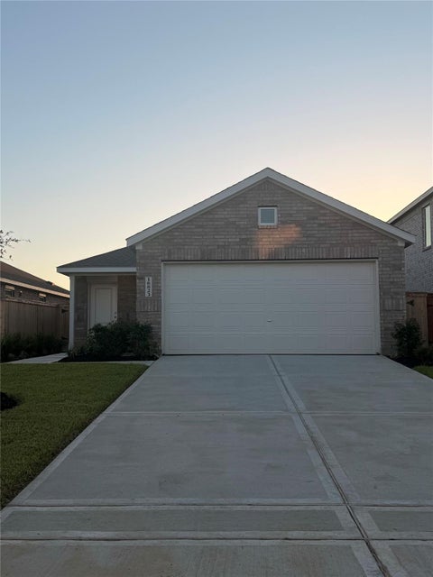 Homes For Sale - 16823 Spotted Oak Drive<br/> Hockley, TX 77447