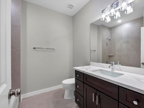 Tiny photo for 5201 Kenilwood Dr DR #A, Houston, TX 77033 (MLS # 30645869)